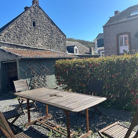 2Pas2Meuse Lägenhet Waulsort Exteriör bild