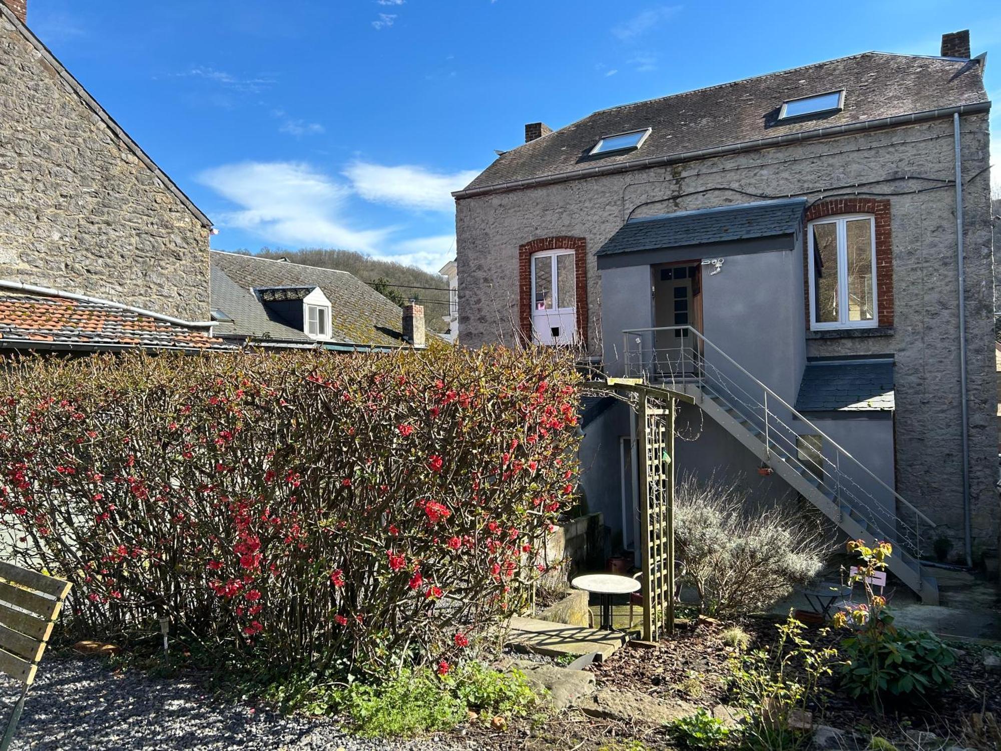 2Pas2Meuse Lägenhet Waulsort Exteriör bild