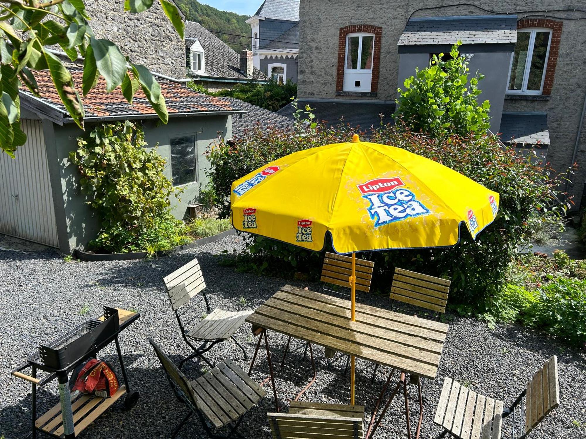 2Pas2Meuse Lägenhet Waulsort Exteriör bild